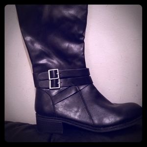 Black Casual Knee Boots